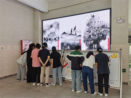 合肥四中历史组开展献礼建党100周年主题手抄报活动